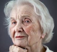 Картинка к "Бабушка Люба – Просветленный Лидер"