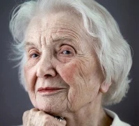 Картинка к "Бабушка Люба — Просветленный Лидер"